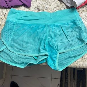 green mesh lulu lemon speed shorts size 4
